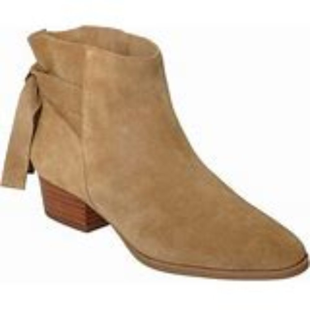 AEROSOLE Crosswalk Tan Suede TieBack Ankle Bootie